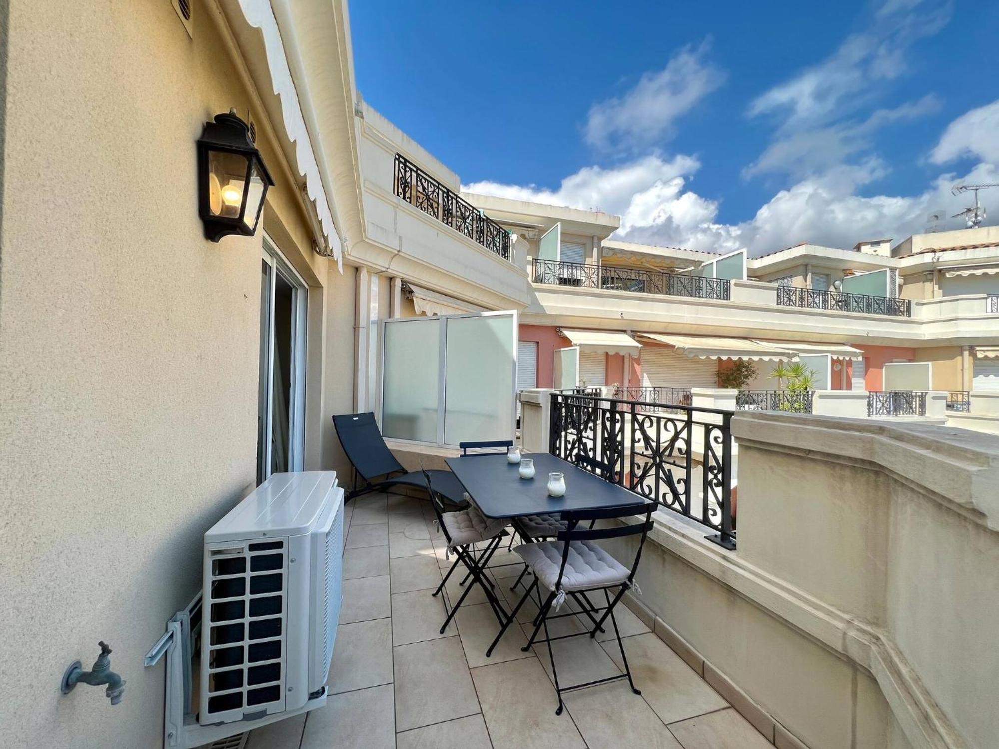 'Le Victoria Beach' Vue Mer Plein Centre, Spacieux Menton Dış mekan fotoğraf